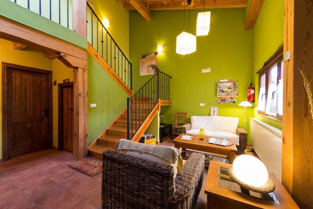 Hotel Rural Piedra Abierta San Martín de Perapertú Екстериор снимка