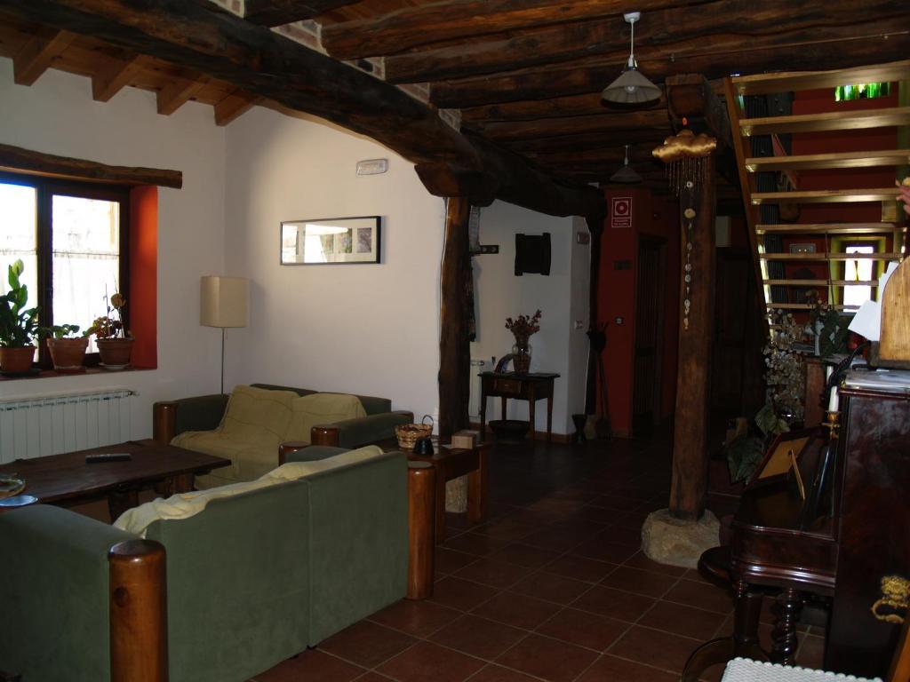 Hotel Rural Piedra Abierta San Martín de Perapertú Екстериор снимка