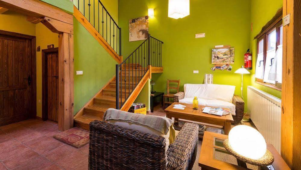 Hotel Rural Piedra Abierta San Martín de Perapertú Екстериор снимка